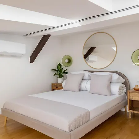 5 Bedroom - Terrace, Jacuzzi, Sauna Apartamento Cracovia