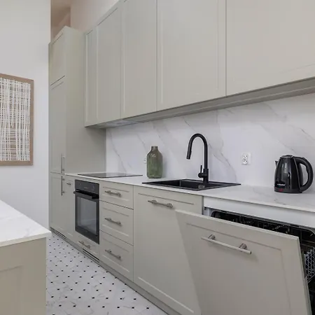 公寓 Relaxation Home - 5Br - Sauna - Jacuzzi - Terrace 克拉科夫