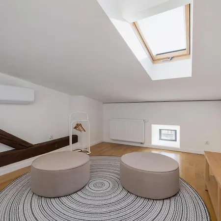 5 Bedroom - Terrace, Jacuzzi, Sauna Cracovia