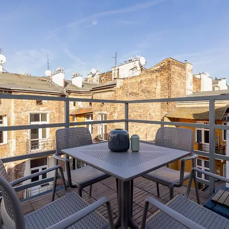 5 Bedroom - Terrace, Jacuzzi, Sauna Daire *