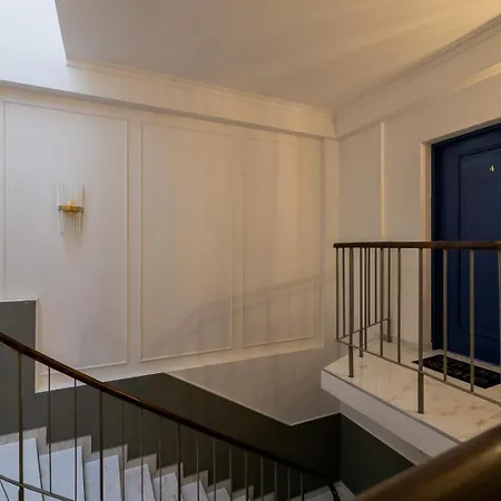 5 Bedroom - Terrace, Jacuzzi, Sauna