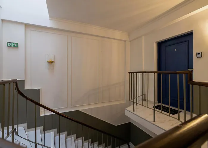 5 Bedroom - Terrace, Jacuzzi, Sauna