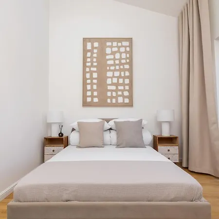 5 Bedroom - Terrace, Jacuzzi, Sauna * Kraków